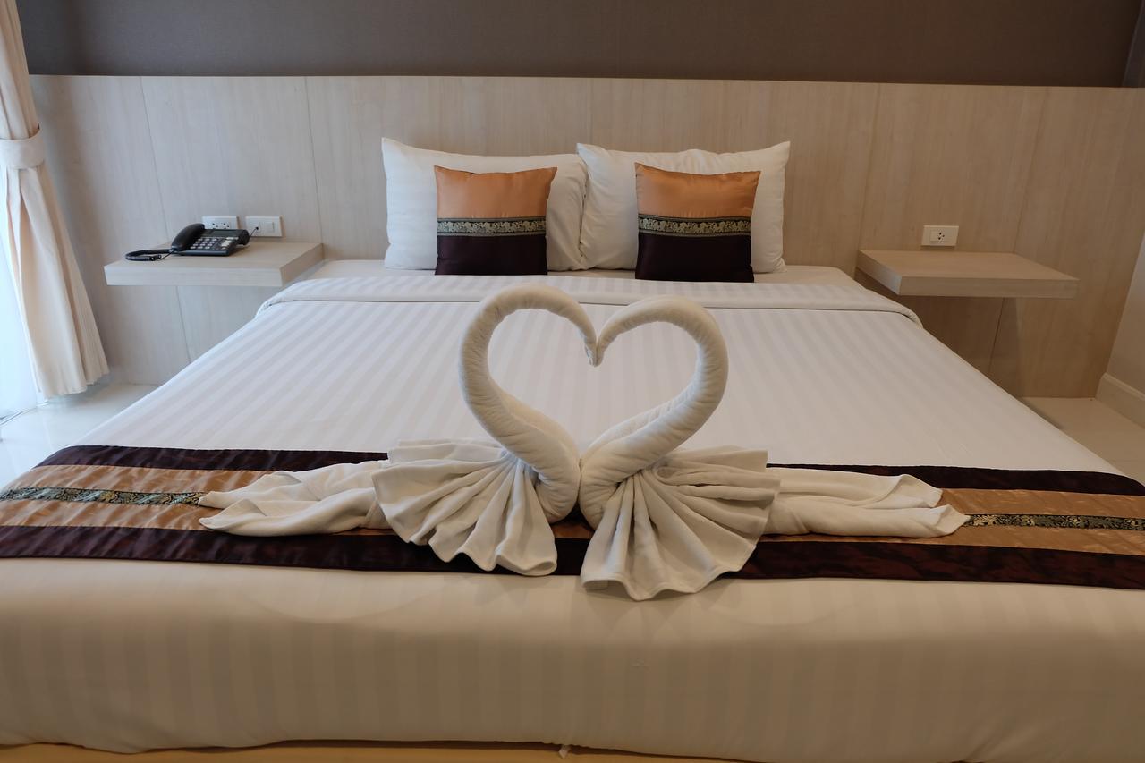 Airport Mansion Phuket Hotel Ban Bo Han Exterior photo